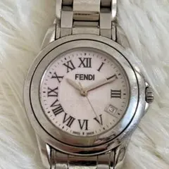 ジャンク　FENDI 腕時計　ラウンドループ