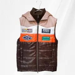 OVAL DICE 中綿ベスト フード付き ワッペンデザイン ブラウン系 M