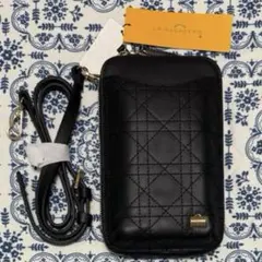 LA BAGAGERIE スマホショルダーバッグ ポシェット 牛革 黒 新品のサムネイル