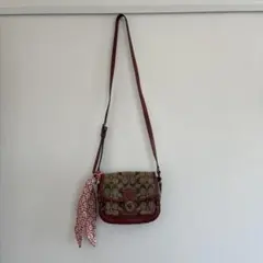 COACH シグニチャー柄ショルダーバッグ