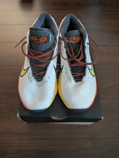 NIKE G.T. ハッスル 3 27.5cmのサムネイル