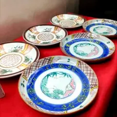 期間限定最終処分特価　古伊万里色絵　大皿五枚セット　完品　一枚おまけ　綺麗な状態 期間限定最終処分特価 古伊万里色絵 大皿五枚セット 完品 一枚