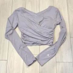 SUKALA カップ付きギャザークロスロングスリーブトップス M