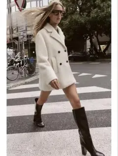 ダブルチェスターフェイクファーコート