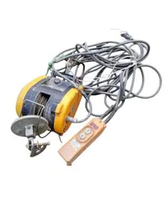 リョービ(RYOBI) 電動ウインチ(ワイヤー) WI-211 引取限定 - メルカリ