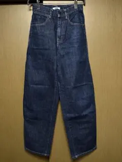 ユニクロ　UNIQLO ワイドフィットカーブジーンズ　デニム　22