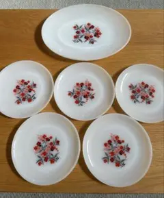 2025年最新】Fire-King 形：オーバル皿 皿の人気アイテム - メルカリ