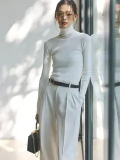 新品タグ付 anuans シルクカシミアブレンドフィットリブタートルニット