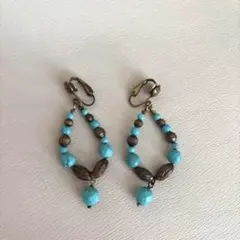 ターコイズブルー ビーズ イヤリング