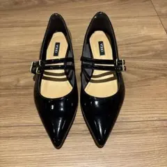 OHGA 黒のポインテッドトゥパンプス