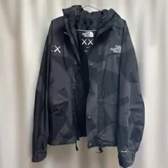 THE NORTH FACE KAWS コラボ マウンテンパーカー S