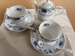 Giovanni Valentino ティーカップセット