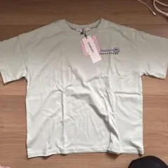 新品 Lovetoxic Tシャツ