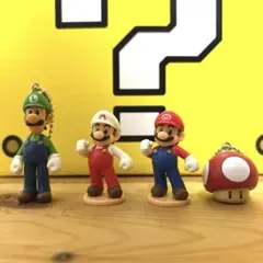 スーパーマリオ フィギュア キーホルダー 4点セット マリオ ルイージ キノコのサムネイル