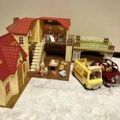 シルバニアファミリー お家2つ＋車2台＋家具＋人形セット