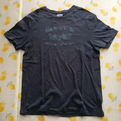 Levi's ブラック Tシャツのサムネイル