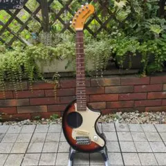 【美品】FERNANDES ZO-3 芸達者・アーム付き　サンバーストのサムネイル