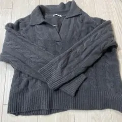 GU グレー ケーブル編み ニットセーター M