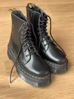 【新品未使用】JADON 8ホールブーツ 厚底 23cm（UK4)