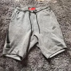 NIKナイキ テックフリース スウェット ハーフパンツ