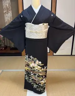 正絹豪華黒留袖6点フルセット 留袖　袋帯　帯締め帯揚げ　長襦袢　末広