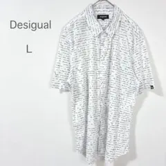 【デシグアル】シャツ 半袖 L 総柄 手書き風英字 グラフィック 白 個性的のサムネイル