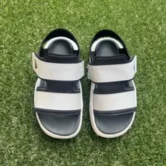 adidas ホワイト/ブラック サンダル