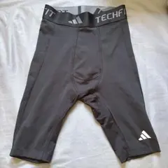 adidas TECHFIT AEROREADY タイツ 黒