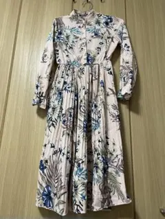 花柄長袖フレアワンピース