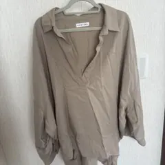 CYNICAL 長袖 スキッパーシャツ ベージュのサムネイル