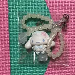 サンリオ　シナモロール　ホワイトフリル　ストラップ