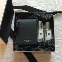 【箱不要の方値下げします】ジョーマローンロンドンチェーン付ポーチ＋9ml香水2本
