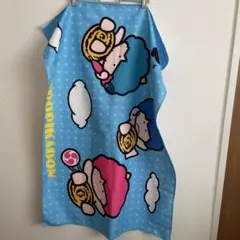 ゴロピカドン　サンリオキャラクタータオル 青色 水玉模様