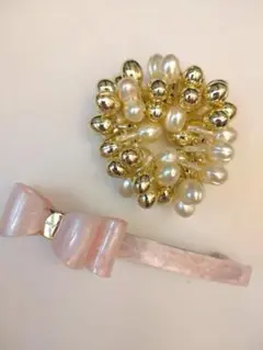パール付きヘアクリップとリボン型クリップセット