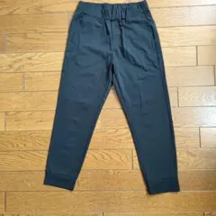 UNIQLO ジョガーパンツ　ブラック 130cm