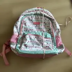 ウサギ柄リュック