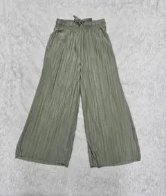 オリーブグリーン ガウチョパンツ