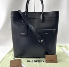 BURBERRY ブラック レザートートバッグ