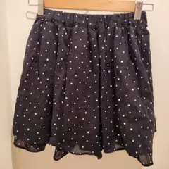 【新品未使用】UNIQLO　プリントミニスコート　ドット ブラック　160