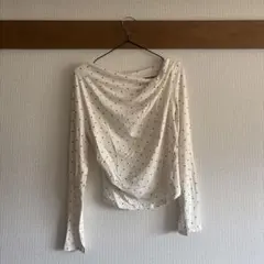 earth music&ecology 水玉トップス