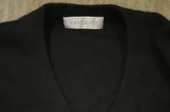 ユニクロ　カシミヤ 100% ブラック Vネックセーター　Lサイズ