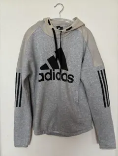 adidas フード付きパーカー グレー