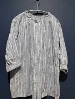 ストライプ柄フリル付き五分袖シャツ F