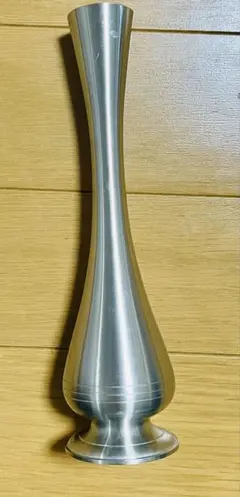 KAYSER PEWTER 97% 一輪挿し 花瓶 ドイツ製 ピューター KAYSER PEWTER 97% 一輪挿し 花瓶 ドイツ製 ピューター - メルカリ