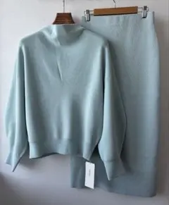 《新品タグ付き》ミラオーウェン Mila OwenドレープニットSETUP