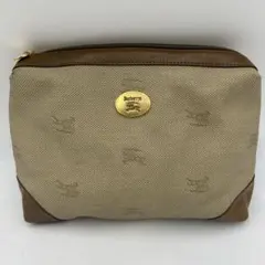 BURBERRY 総柄 ロゴ ポーチ　クラッチバッグ セカンドバックのサムネイル