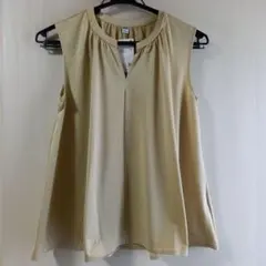 新品未使用品 ゴールドイエローベージュＳ