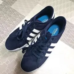 adidas neo スニーカー ネイビーのサムネイル