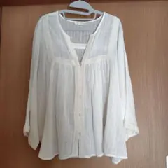 ザラ　刺繍入りワイドスリーブブラウス　Sサイズ　オフホワイト