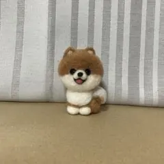 羊毛フェルトポメラニアン